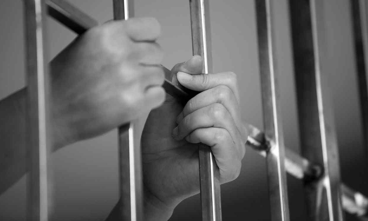 A prisión y vinculado a proceso hombre que probablemente  atacó sexualmente a su hija, en la región del Istmo: Fiscalía General
